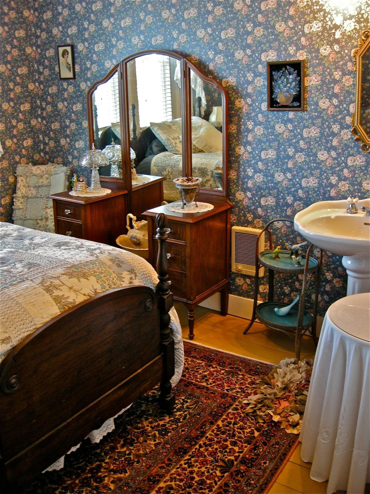 The Old Tower House Bed & Breakfast Норт-Бенд Экстерьер фото